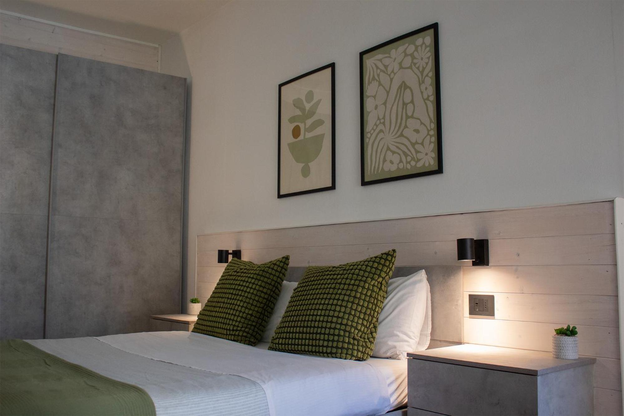 Le Calle Holiday Apartments Торболе Экстерьер фото